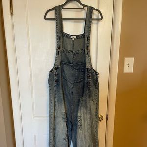 EASEL Distressed Overalls